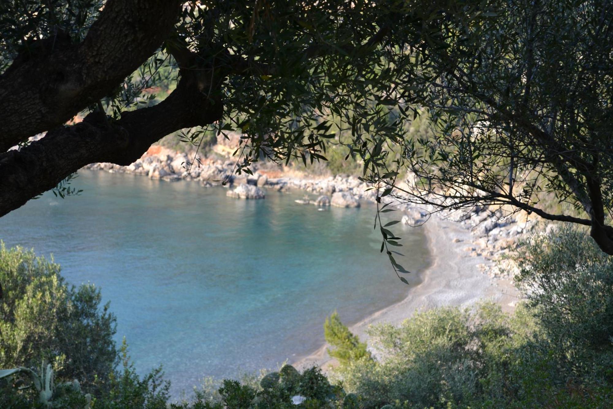 Loupino Family House Stoupa