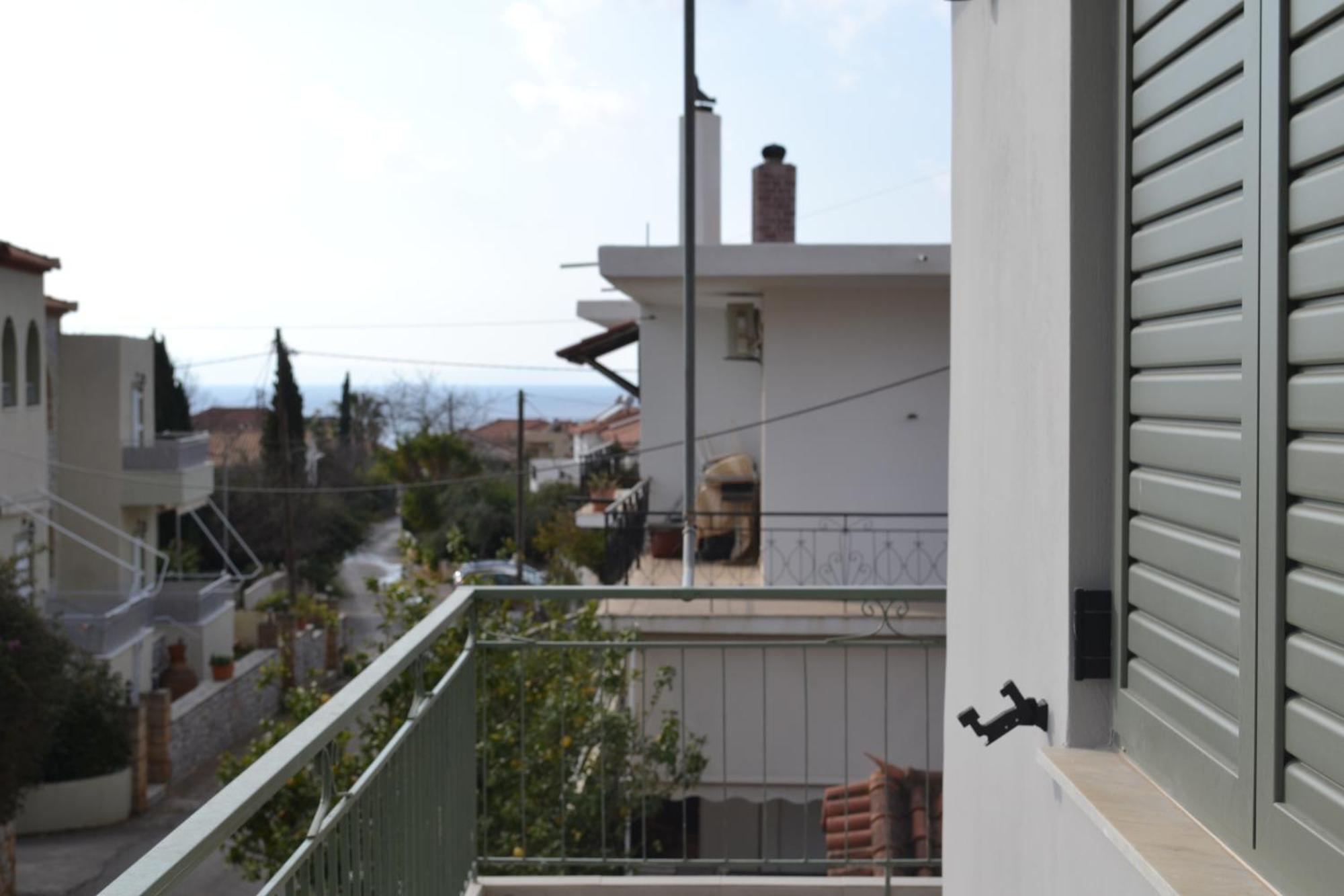 Loupino Family House Apartment *