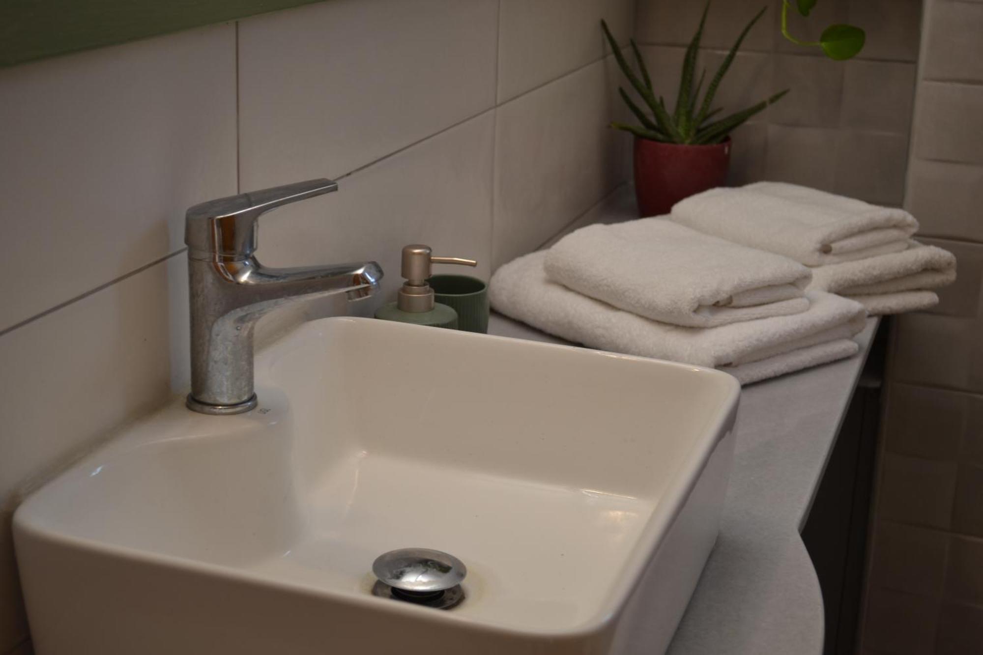 Apartment Loupino Family House Stoupa